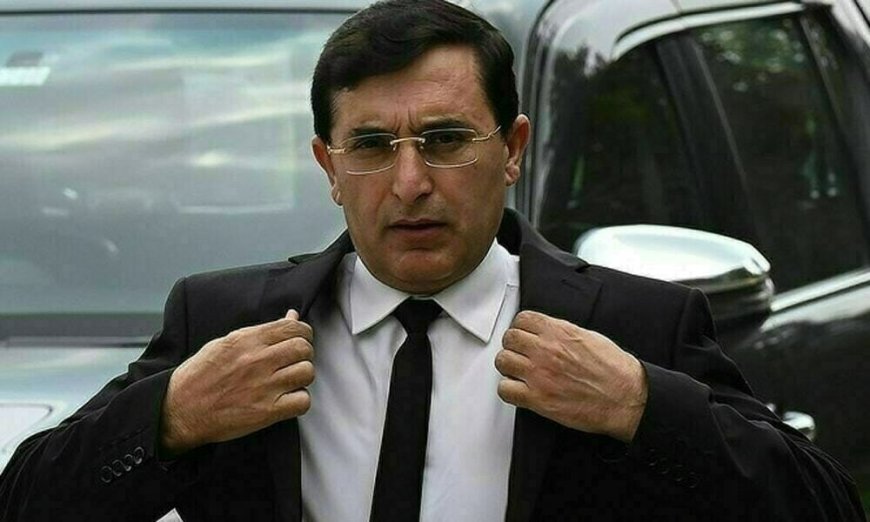 دبهارتي اقداماتو خلاف فوج سره ولاړ يو، بيرسټر ګوهر