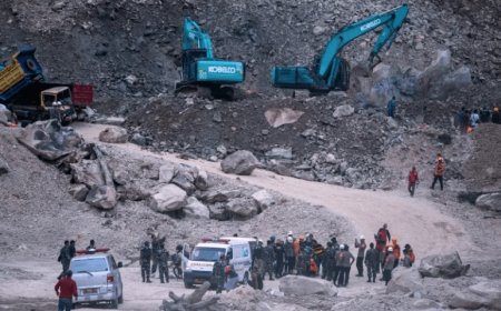 انډونيشيا، درنګ کښې  دحادثې په سبب ١٩ تنه مړۀ،١٢ ژوبل