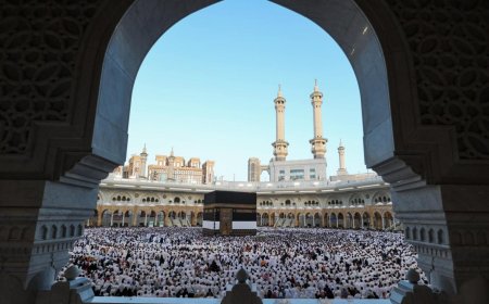 دافغانستان پشمول نړۍ زياترو ملکونو کښې داختر ورځ ولمانځل شوه، پاکستان کښې به دخالي په  ورځ اختر وي