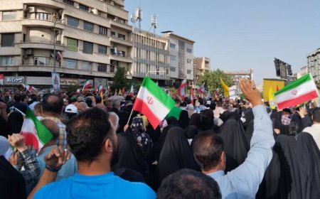 دامريکائي حملو خلاف ايران کښې سخت احتجاج