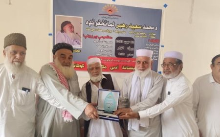 کوهاټ کې يوې ادبي ټولنې د ځايي شاعرانو ستاينې لړۍ پيل کړې