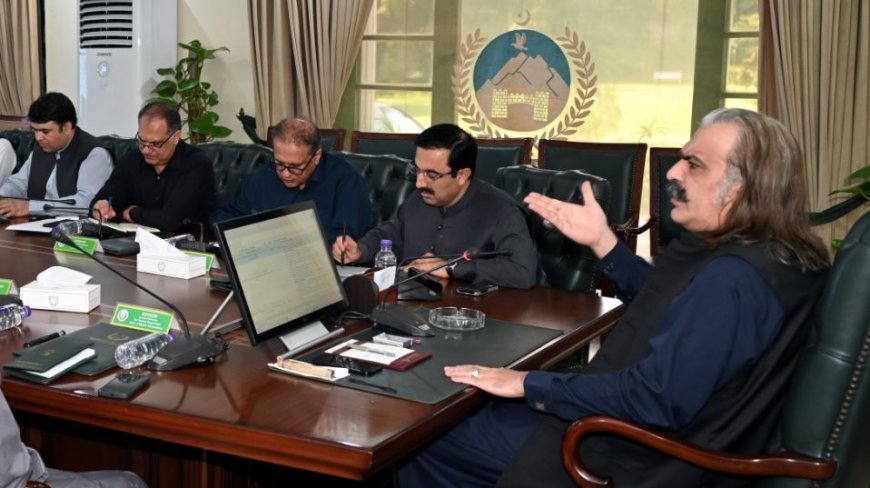 دخېبرپښتونخوا حکومت زيرتعليم سل فيصده ماشومانو ته دفرنيچر ورکولو فيصله