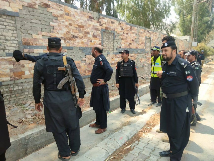 ډي ائي خان کښې چاؤدنه، درې ترهه  هلاک،وانا کښې دترهه ګرو حمله، پوليس افسر ژوبل