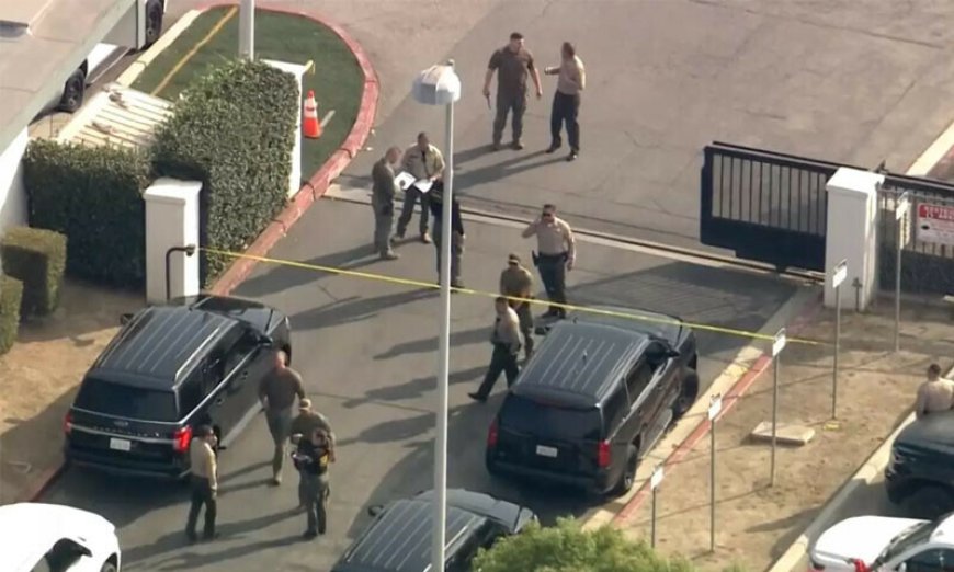 امريکا، لاس اينجلس کښې دپوليسو په ټريننګ سنټر کښې  چاؤدنه، درې مړۀ