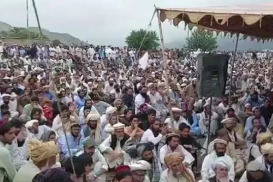 اپريشن يا جبري کډوالي به نۀ منو، اتمانزئي جرګه