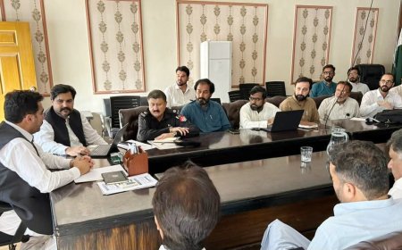 د کوهاټ ډپټي کمېشنر ويلي، پوليو ويروس به د ولس په ملاتړ سره ختمولی شي