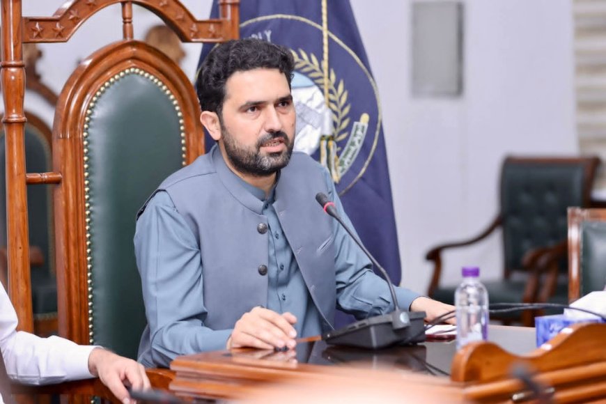 په بېړنيو حالاتو کې افغان کډوال له کېمپونو څخه اېستل نه ممکن دي: وزير اعلی