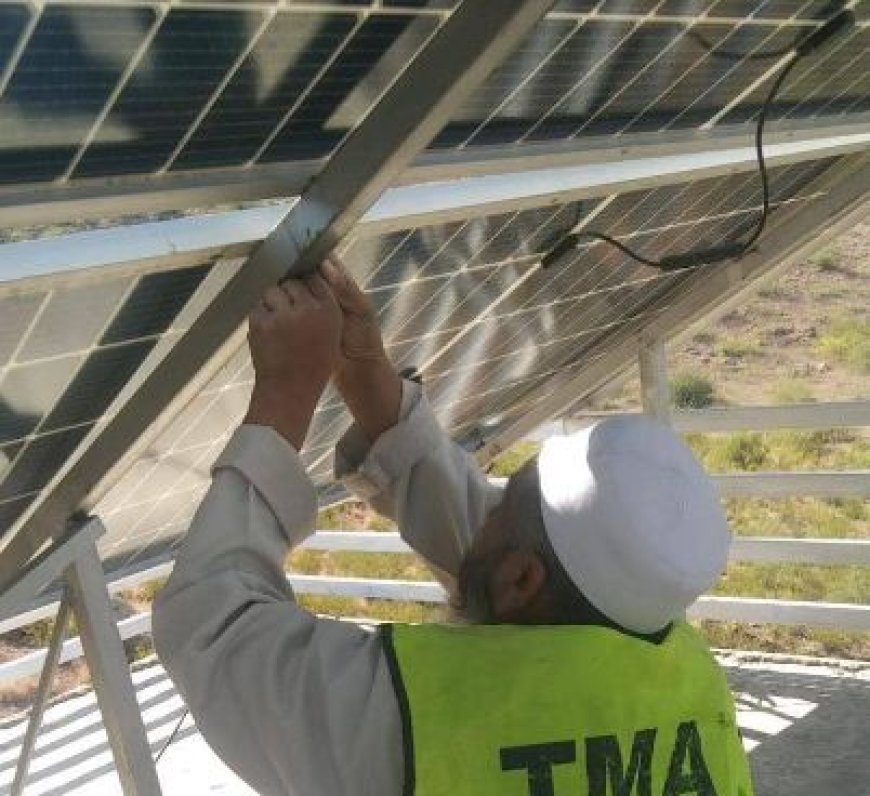 په کوهاټ کې د افغان کډوالو په کېمپونو کې د لمريزې برېښنا نظام ونړول شو