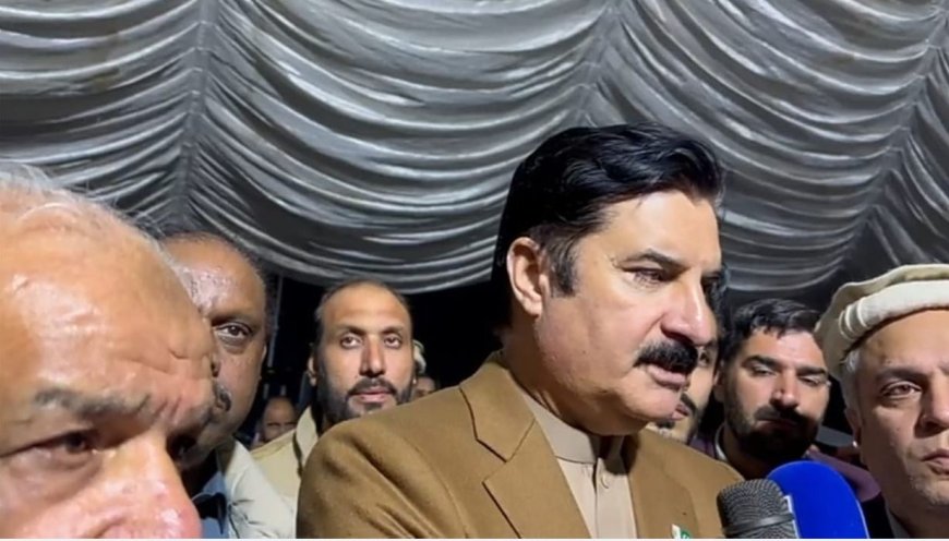 زمونږ صوبه  دا وخت ددهشت ګردۍ ښکار ده، ګورنر