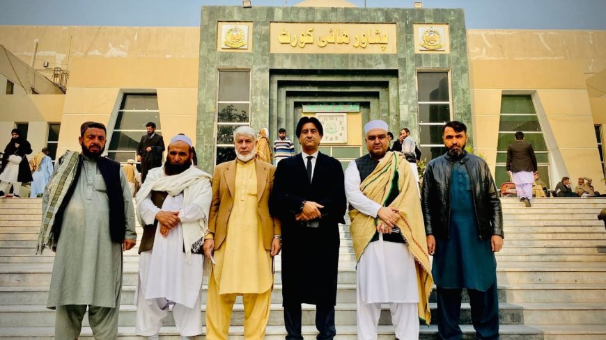 خيبر پښتونخوا کې افغان کډوالو له ايالتي محکمې څخه د بېرته ستنېدو لپاره وخت غوښتی