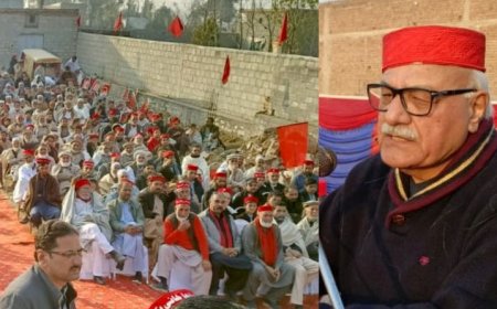 خېبرپښتونخوا کښې په عملي توګه دحکومت عملمداري چرته نۀ ښکاري، ميا افتخار