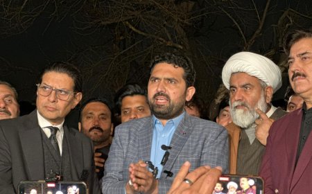 داډياله جيل نه بهر مو دشپې دريوو بجو پورې دهرنا ورکړه، وزيراعلى