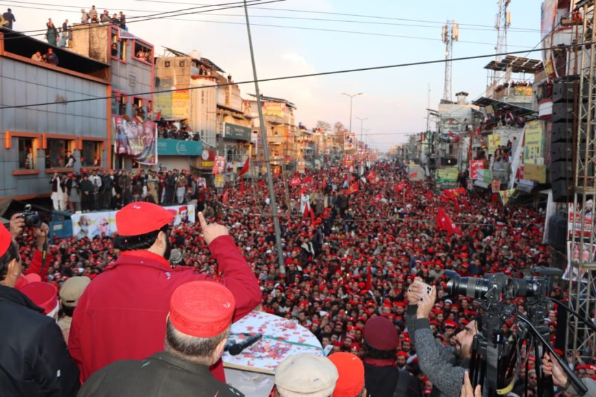 چارسده کښې داے اين پي  جلسه، دتيراه اپريشن دبندولو غوښتنه