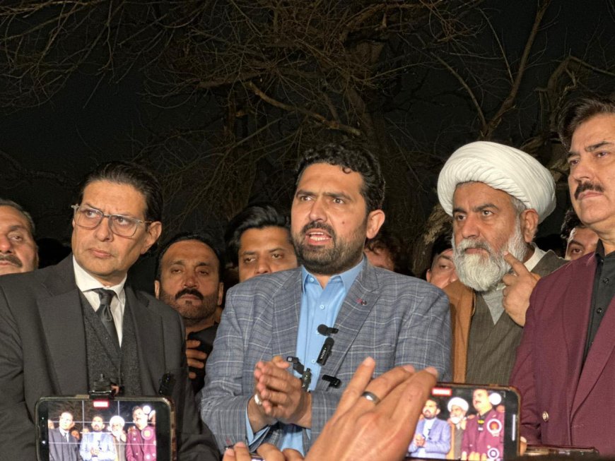 داډياله جيل نه بهر مو دشپې دريوو بجو پورې دهرنا ورکړه، وزيراعلى