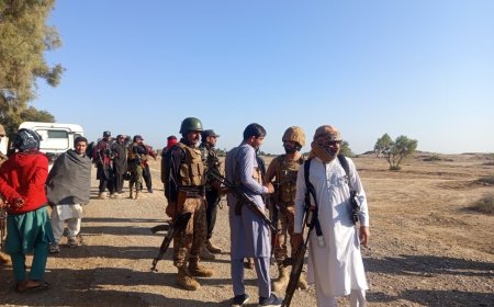 پېښور،بنو اؤ هنګو کښې په پوليسو حملې،ددوه اهلکارو پشمول اتۀ ژوبل