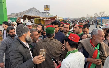 دپېښورهائيکورټ پۀ حکم پوليسو دخېبرپښتونخوا بندې لوئې لارې  پرانستې