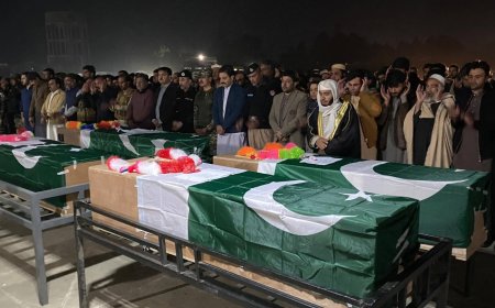 باجوړ، خار کښې دترهه ګرو حمله کښې دشهيد شوو څلور پوليس اهلکارو دجنازې لمونځ ادا