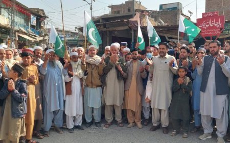 لنډي کوتل، پاک فوج سره ديو والي اظهار لپاره ريلي