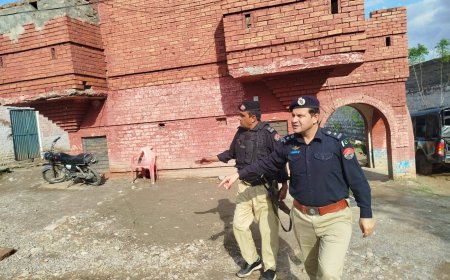 دهنګو پوليس دامن وامان دقيام لپاره پرعزم دي ،خان زيب مهمند