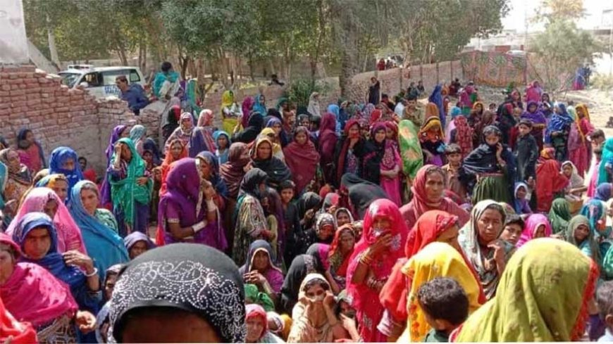 رحيم يار خان،دعمارت دچت راپريوتو له امله دبې نظيرې پېسې ترلاسه کوونکې اته زنانه مې،76 ژوبل